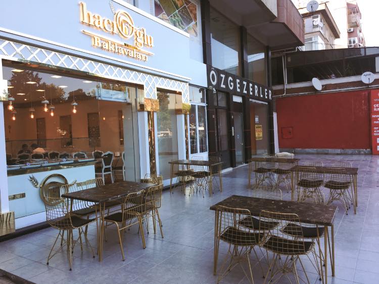 Bergama Hacıoğlu Baklava & Künefe Fotoğrafları