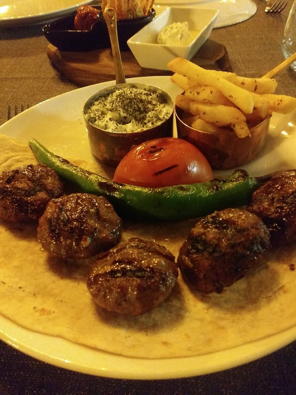 Camia Restaurant Fotoğrafları