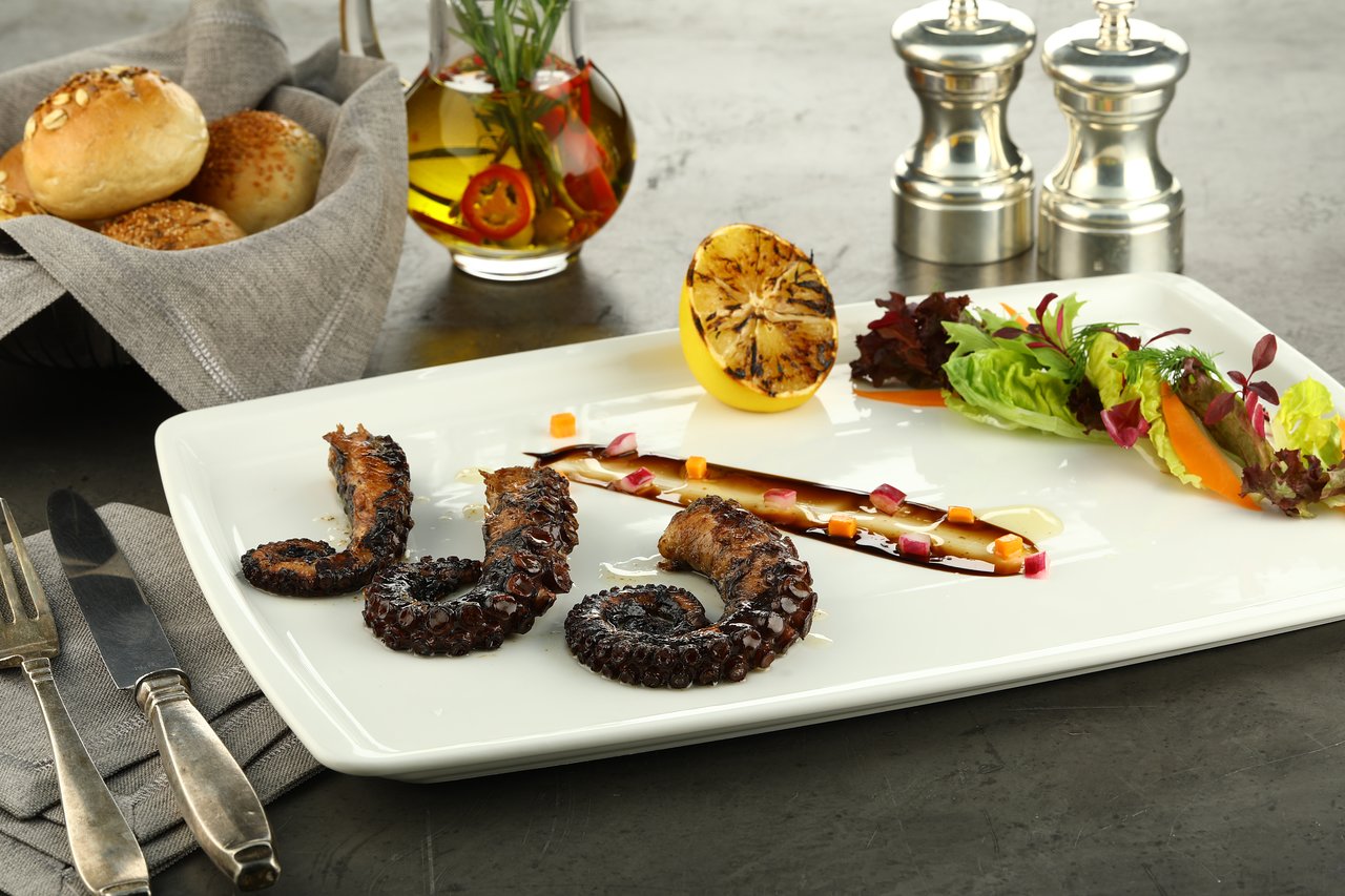 Careme Restaurant Fotoğrafları