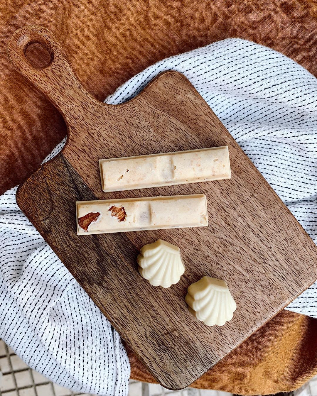 Dot Chocolate Fotoğrafları