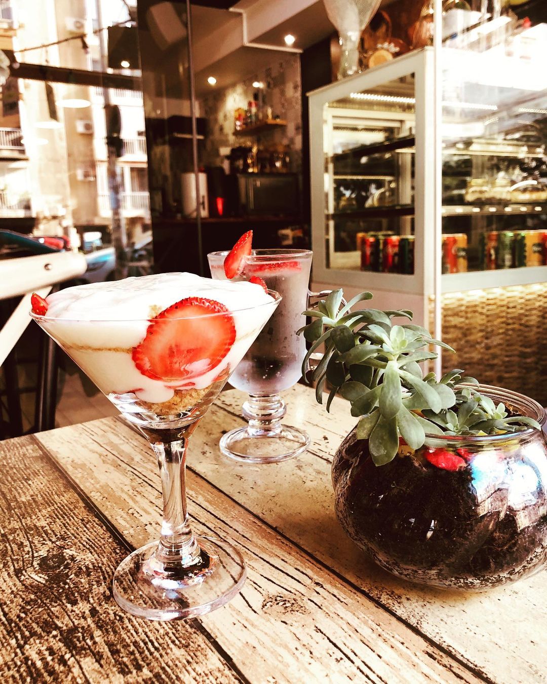 Enfes Şeyler Cafe & Bistro Fotoğrafları