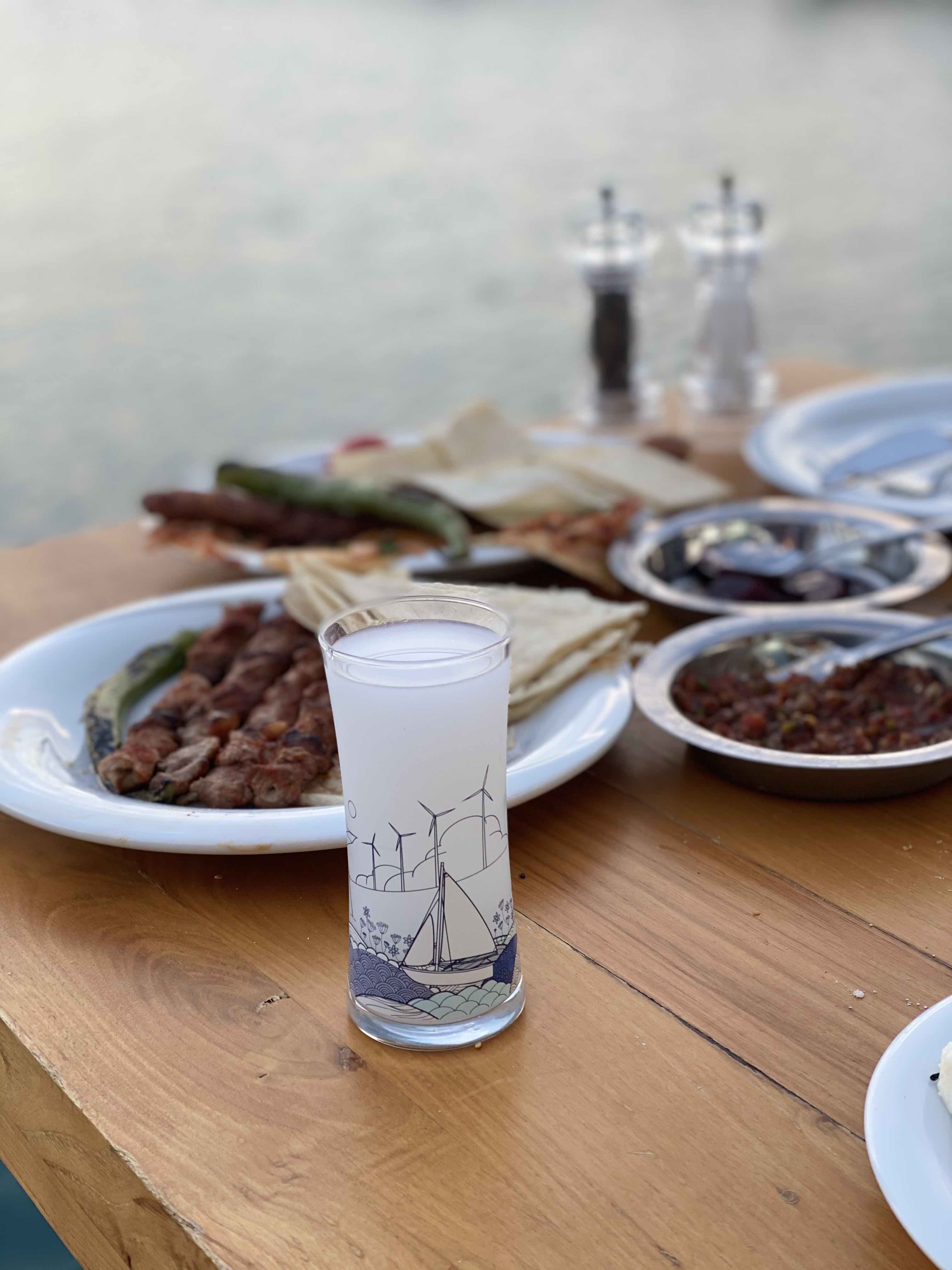 Eski Dostlar Ocakbaşı Alaçatı Fotoğrafları