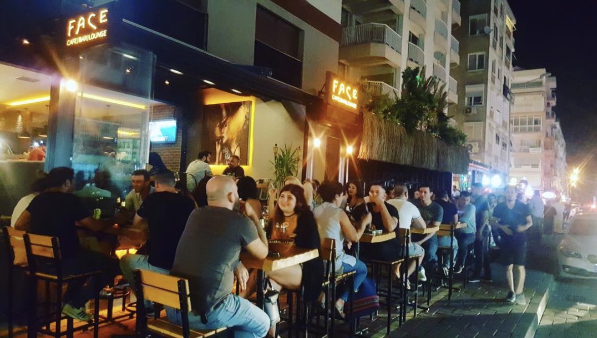 Face Cafe Bar & Lounge Bostanlı Fotoğrafları