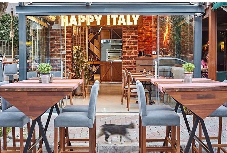 Happy Italy Fotoğrafları