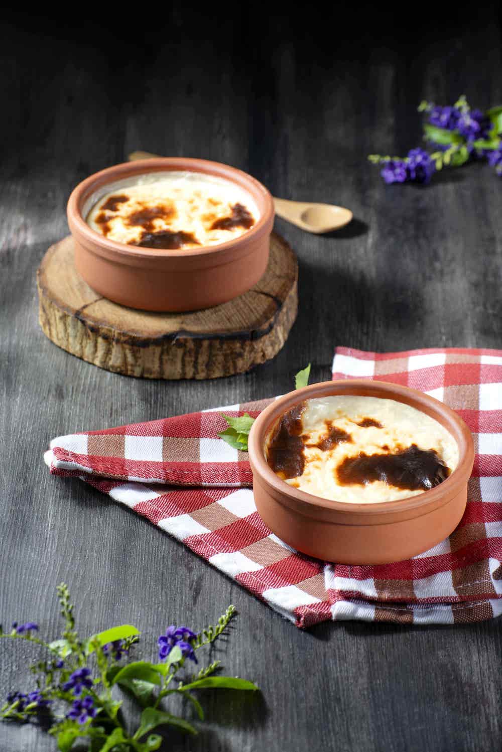 HİSARÖNÜ SÜT TATLILARI Fotoğrafları