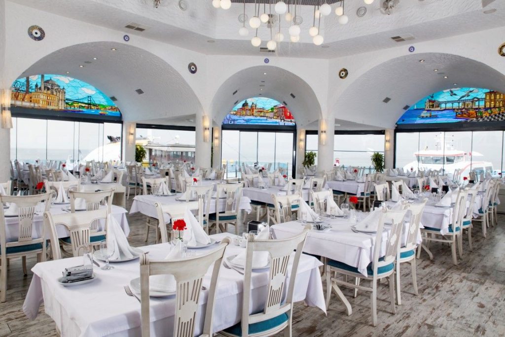 Boğaziçi Restaurant Üçkuyular Fotoğrafları