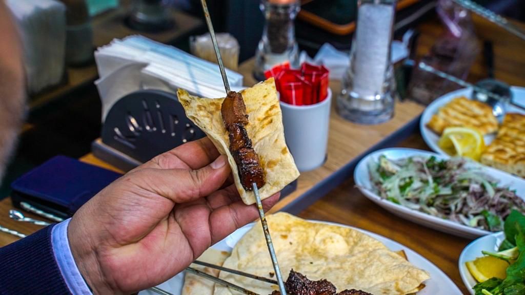 Kadiroğlu Ciğercisi Fotoğrafları