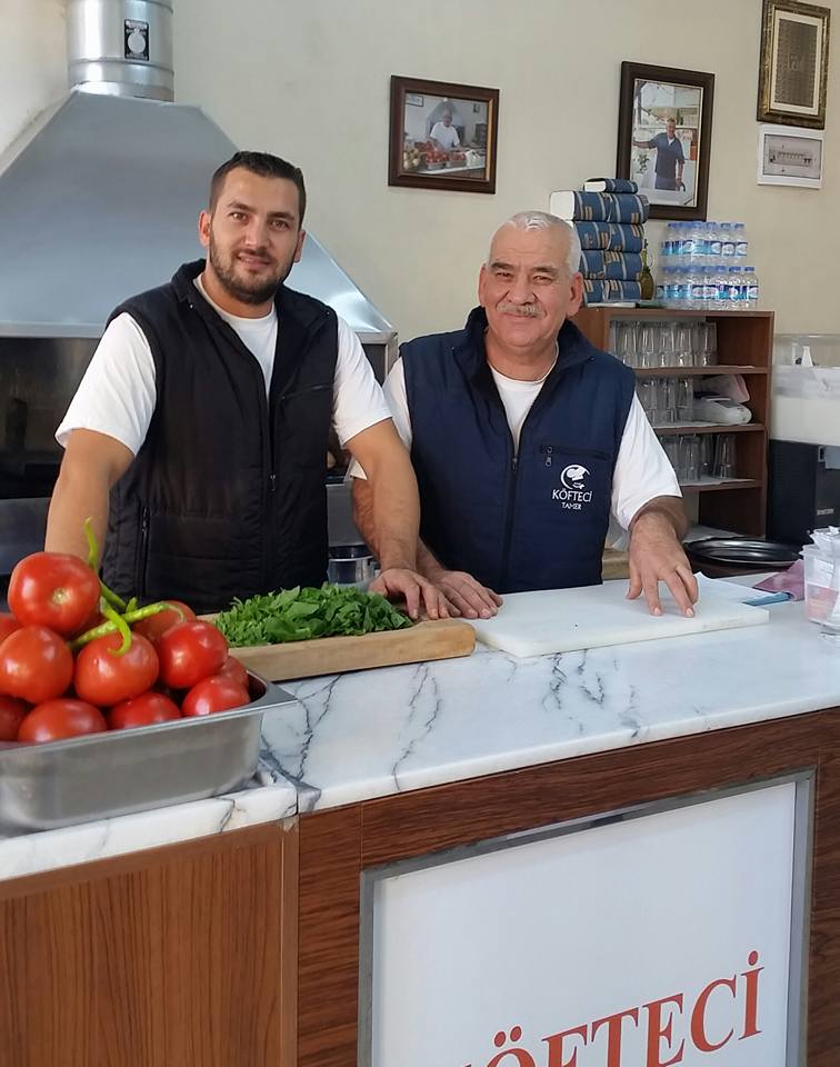 KÖFTECİ TAMER ÇAMDİBİ Fotoğrafları