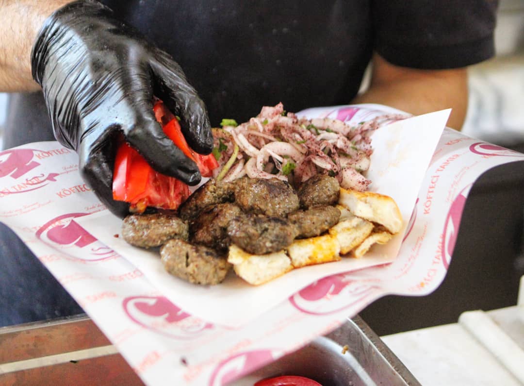 KÖFTECİ TAMER ÇAMDİBİ Fotoğrafları