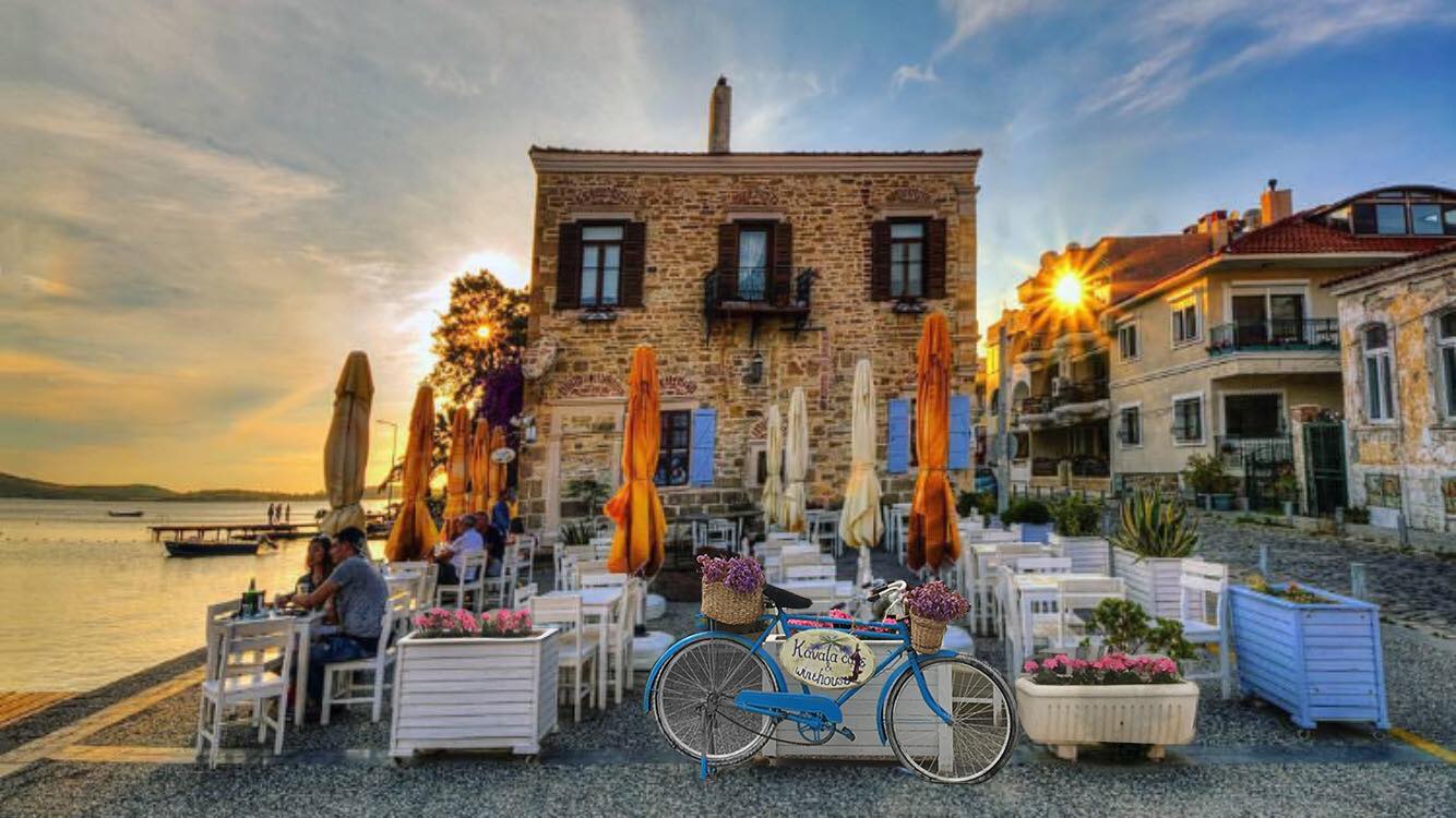 Kavala Cafe & Winehouse Fotoğrafları