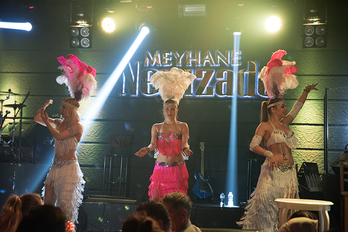 Meyhane Nevizade Fotoğrafları