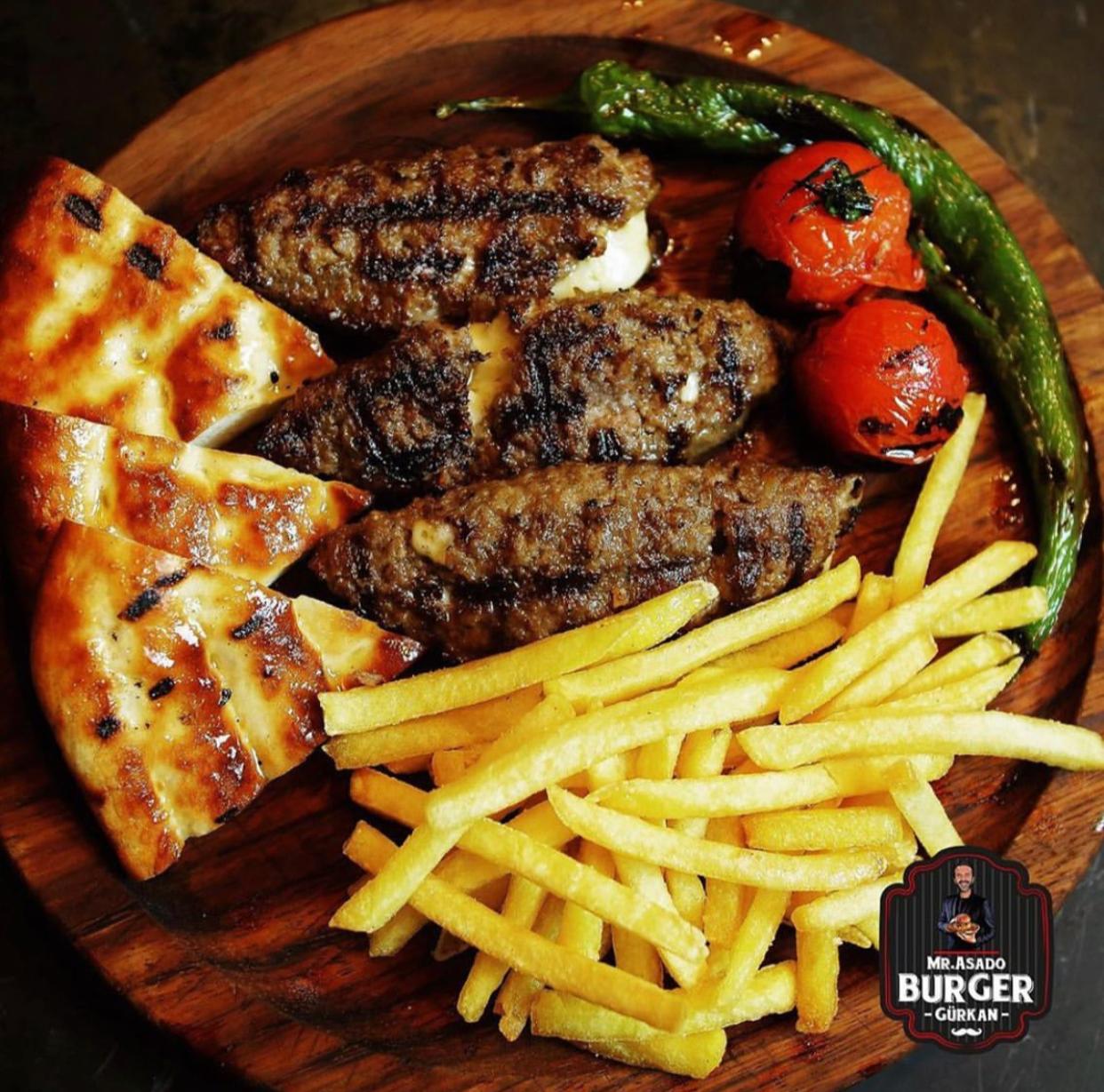 Mr.Asado Burger Fotoğrafları