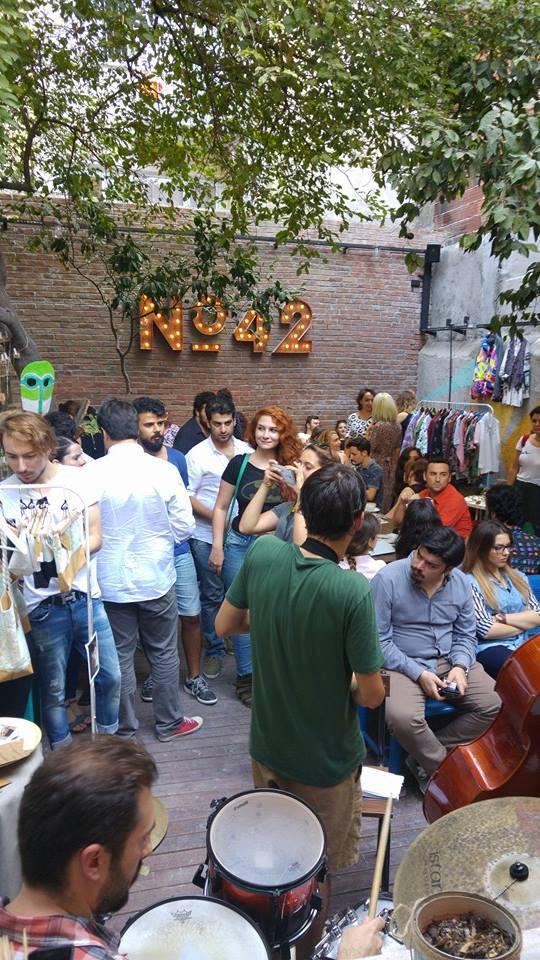 No 42 Alsancak Fotoğrafları