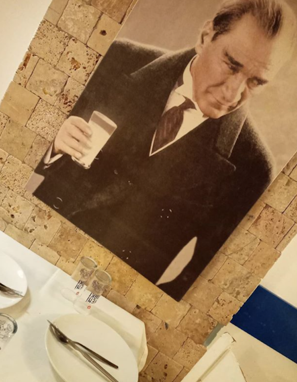 Otuzbeşlik Meyhane İzmir Fotoğrafları