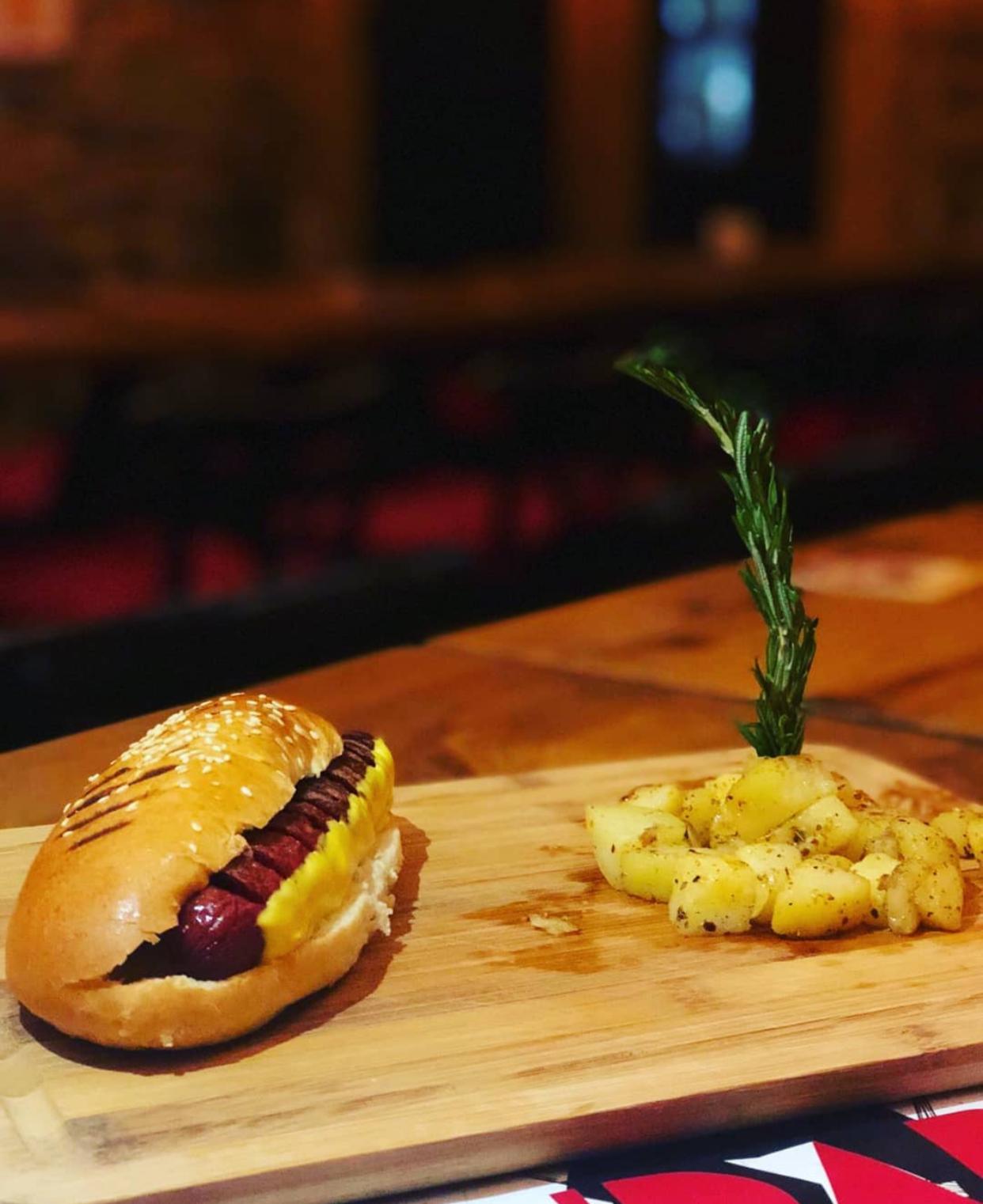 Panda Red Alsancak Fotoğrafları