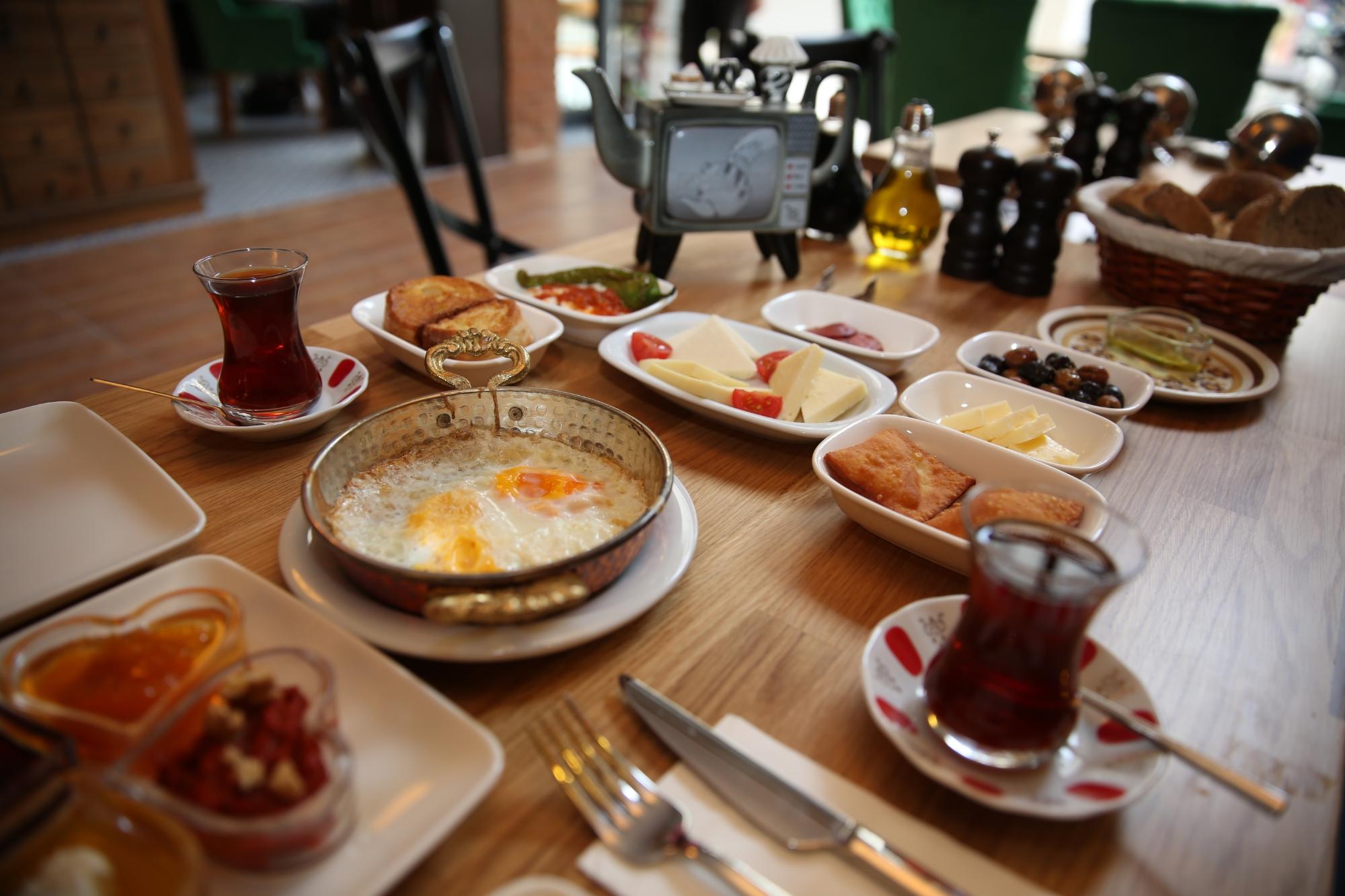 Pia Cafe Restaurant Bostanlı Fotoğrafları