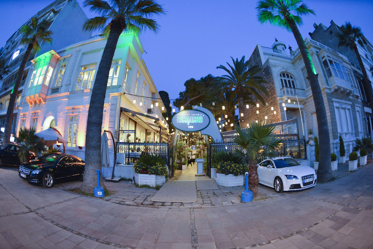 Tavacı Recep Usta İzmir Fotoğrafları