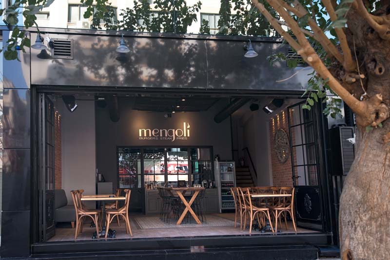 Mengoli Burger Steak Fries Fotoğrafları