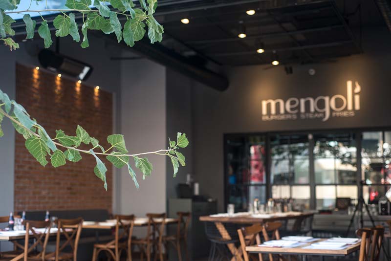 Mengoli Burger Steak Fries Fotoğrafları
